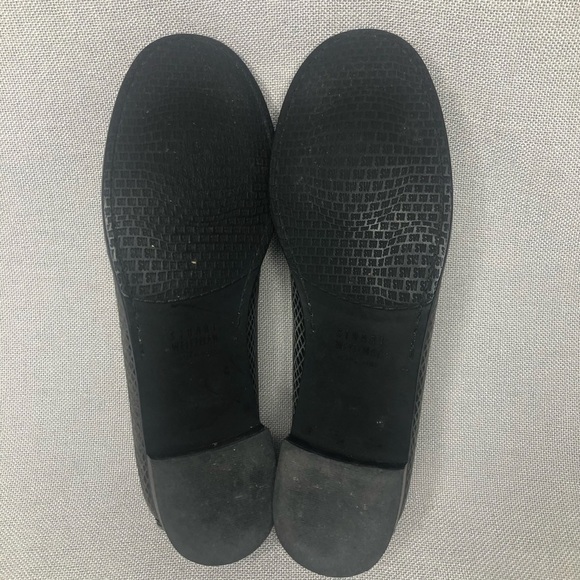 Stuart Weitzman gray buckle loafers, size 7.5 - Picture 8 of 9